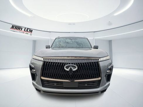 Used 2025 INFINITI QX80 Autograph w/ Autograph Exterior Package image 7