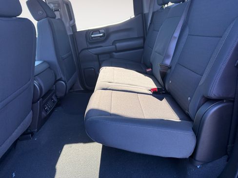 New 2026 Chevrolet Silverado 1500 Custom Trail Boss w/ LPO, Dark Essentials Package AWD/4WD image 11