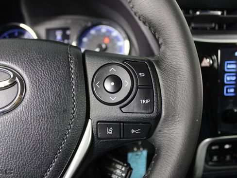 Used 2018 Toyota Corolla SE image 22