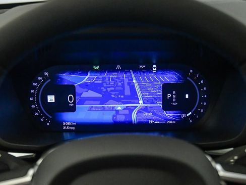 Certified 2023 Volvo XC60 B5 Ultimate w/ Climate Package FWD image 23