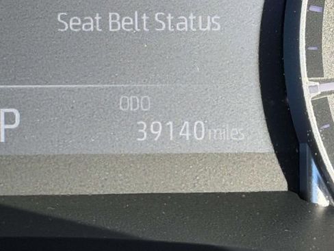 Used 2023 Toyota Highlander XLE image 27