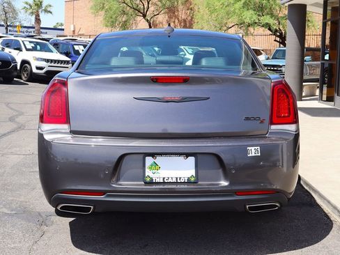 Used 2022 Chrysler 300 S image 11