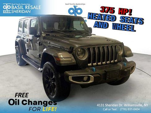 Used 2023 Jeep Wrangler Unlimited Sahara w/ Cold Weather Group AWD/4WD image 1