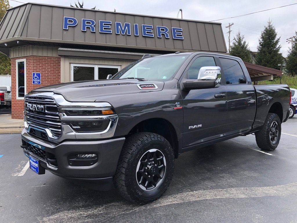 Used 2026 RAM 2500 Laramie AWD/4WD image 10