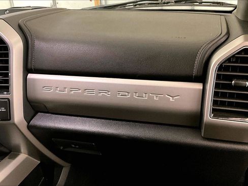 Certified 2020 Ford F250 Lariat w/ Lariat Ultimate Package image 15