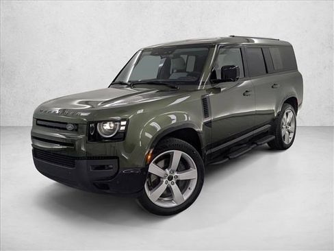 New 2026 Land Rover Defender 130 X-Dynamic SE image 1