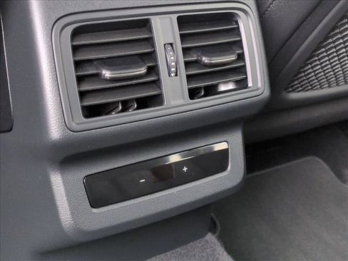 Used 2025 Audi Q5 Premium w/ 19" Wheel Package image 24