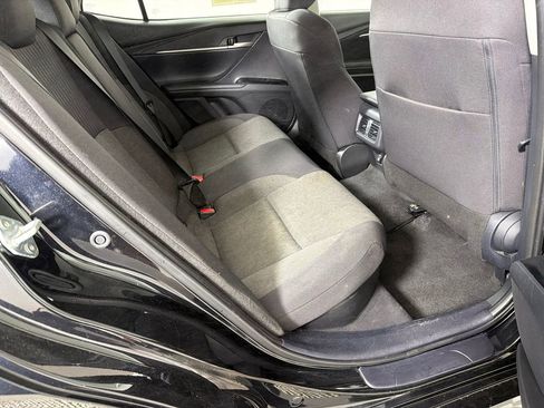 Used 2025 Toyota Camry LE image 15