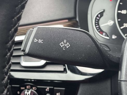 Used 2019 BMW 530i xDrive image 40