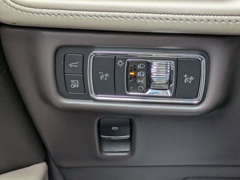 Used 2022 Lincoln Nautilus Reserve image 15