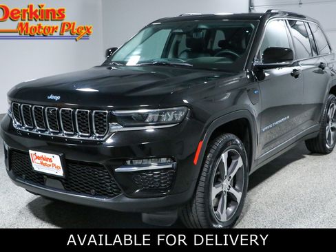 Used 2023 Jeep Grand Cherokee 4WD 4xe w/ Luxury Tech Group II image 1