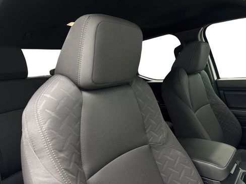 Used 2025 Toyota Tacoma SR image 44