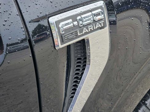 Used 2023 Ford F150 Lariat w/ Trailer Tow Package AWD/4WD image 11