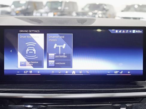 Used 2024 BMW X7 xDrive40i w/ M Sport Package AWD/4WD image 23