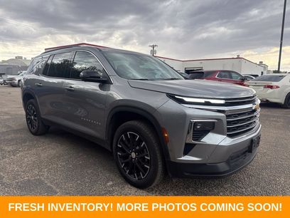 Used 2024 Chevrolet Traverse LT w/ Enhanced Driving Package