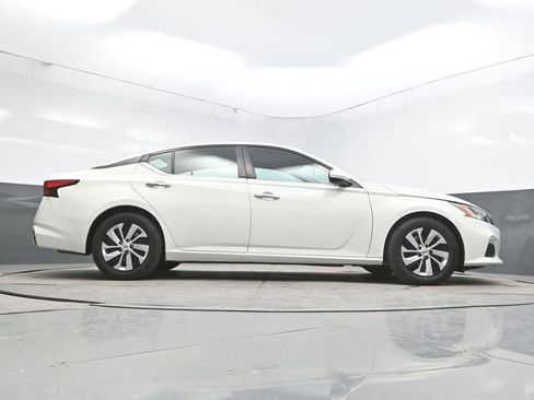 Used 2021 Nissan Altima 2.5 S FWD image 40