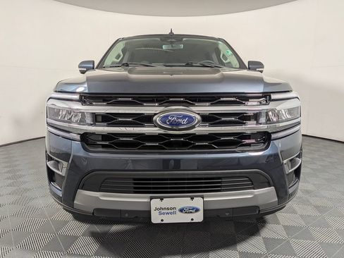 Certified 2024 Ford Expedition Limited RWD image 3