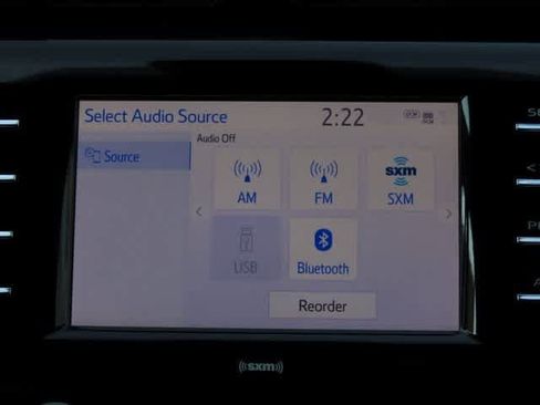 Used 2020 Toyota Camry LE image 20