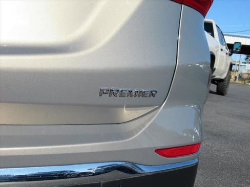Used 2019 Chevrolet Equinox Premier image 9
