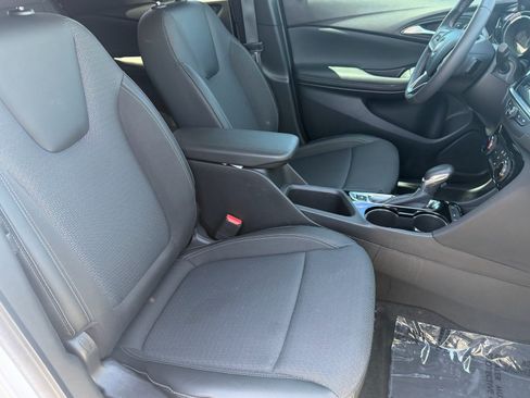 Used 2023 Buick Encore GX Preferred FWD image 10