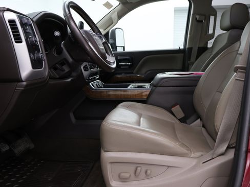 Used 2015 GMC Sierra 3500 SLT w/ Snow Plow Prep Package image 7