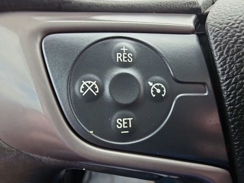 Used 2015 GMC Canyon SLE AWD/4WD image 20