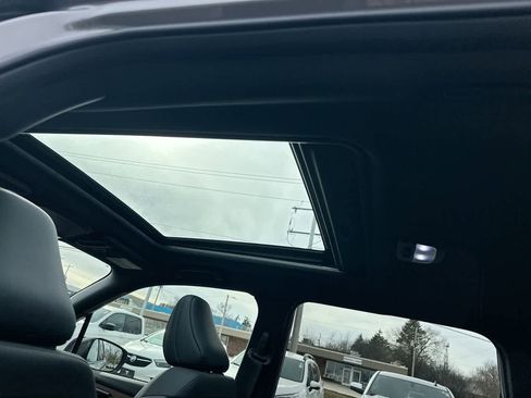 Used 2025 Subaru Forester Sport image 24