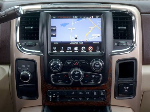 Used 2017 RAM 2500 Longhorn w/ Convenience Group AWD/4WD image 47