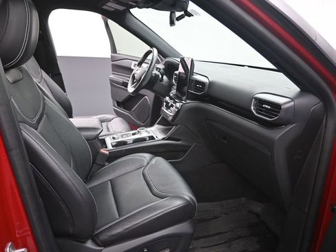 Used 2021 Ford Explorer ST w/ Equipment Group 401A AWD/4WD image 26