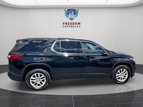 Used 2019 Chevrolet Traverse LT AWD/4WD image 7