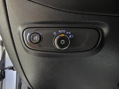 Used 2019 Chevrolet Equinox LT image 35