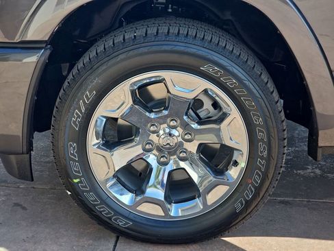 Used 2025 RAM 1500 Big Horn RWD image 35