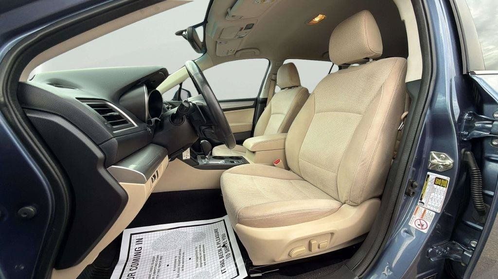 Used 2017 Subaru Outback 2.5i Premium AWD/4WD image 29