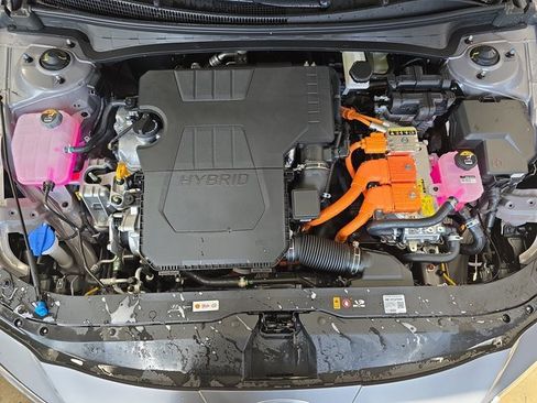 New 2026 Hyundai Elantra Limited image 31