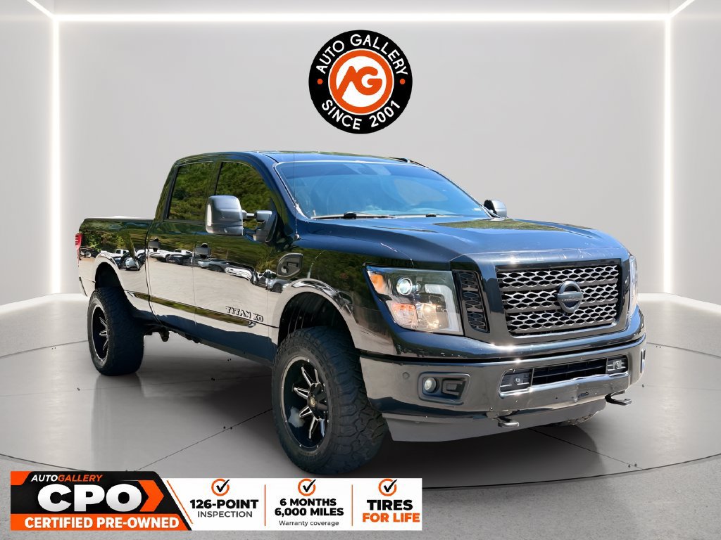 Used 2018 Nissan Titan SV w/ SV Convenience Package AWD/4WD image 1