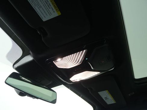 Used 2021 BMW X5 sDrive40i w/ Premium Package image 19