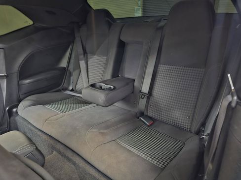 Used 2021 Dodge Challenger SXT RWD image 23