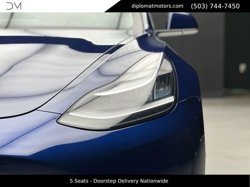 Used 2017 Tesla Model 3 Standard Range image 13