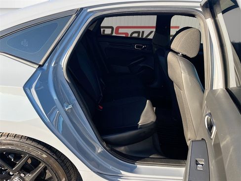 Used 2023 Honda Civic Sport image 25