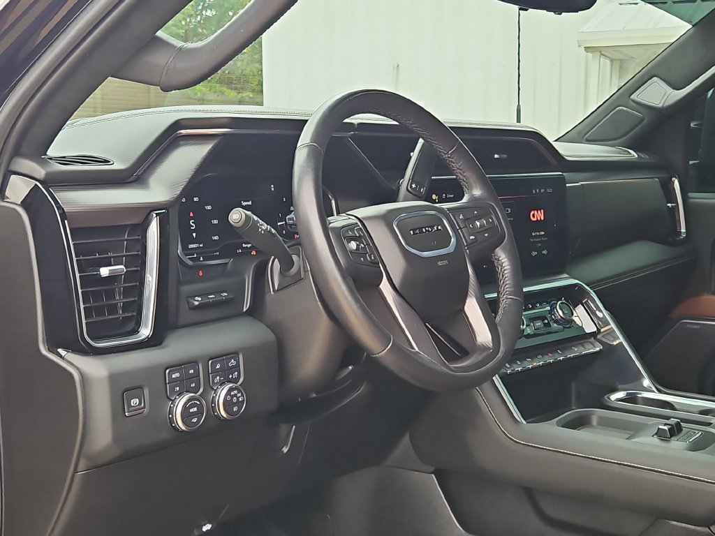 Used 2024 GMC Sierra 2500 Denali Ultimate AWD/4WD image 13