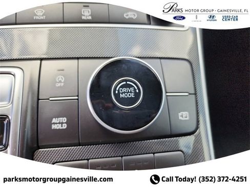 Certified 2022 Hyundai Santa Fe SEL image 21