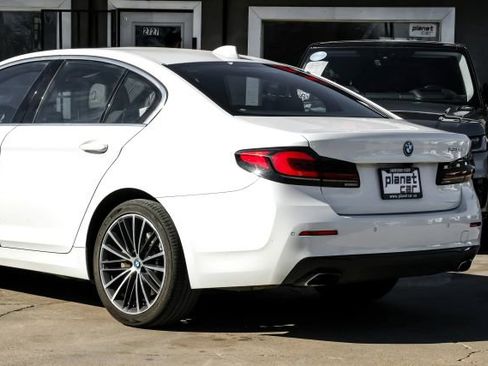 Used 2023 BMW 530e image 19