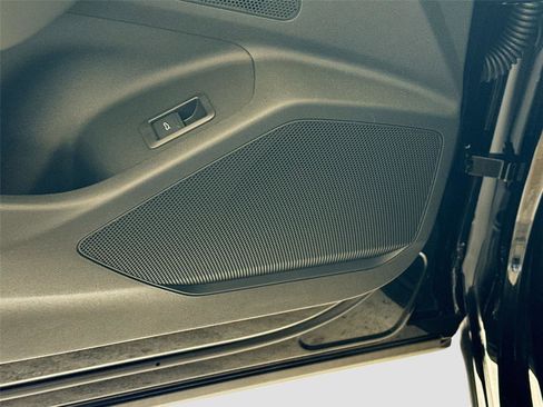 New 2027 Audi Q6 e-tron Premium Plus AWD/4WD image 19