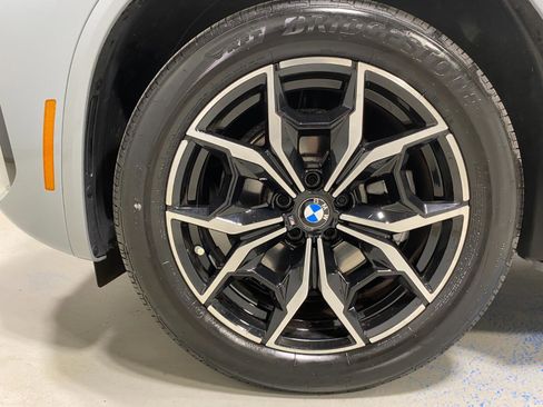 Used 2023 BMW X4 xDrive30i w/ M Sport Package image 25