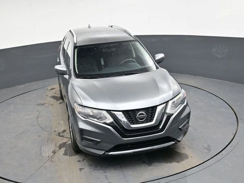 Used 2018 Nissan Rogue SV image 27