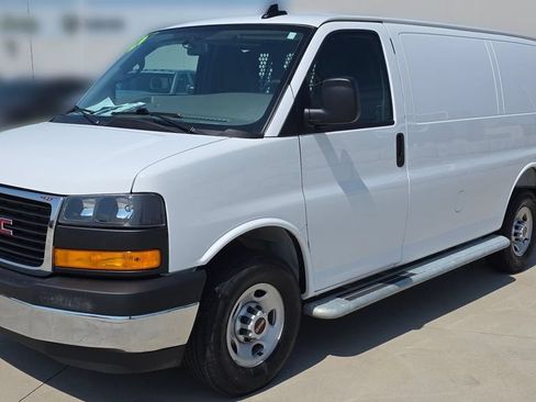 Used 2025 GMC Savana 2500 w/ Driver Convenience Package RWD image 1