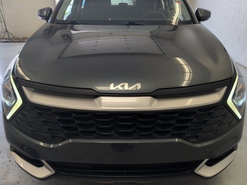Certified 2023 Kia Sportage LX AWD/4WD image 6