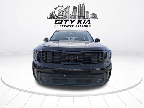 Certified 2025 Kia Telluride SX Prestige AWD/4WD image 9