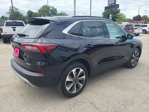 Used 2023 Ford Escape Platinum AWD/4WD image 11