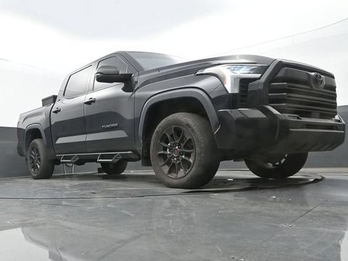Used 2024 Toyota Tundra SR5 w/ SR5 Premium Package AWD/4WD image 9